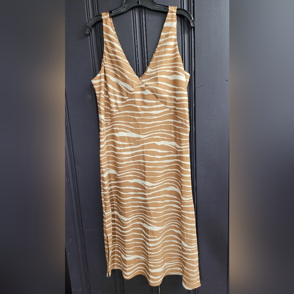 A New Day Tan and Cream Zebra Stripped Midi Dress- Sz L NWT